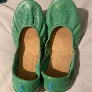 Clover Tieks Size 5